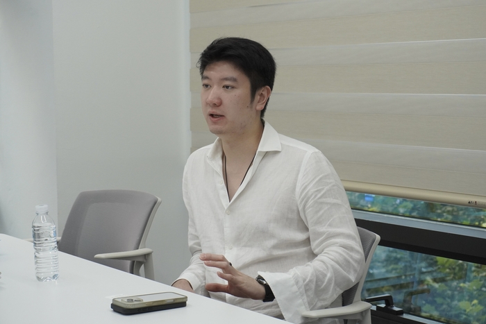 제이슨 팽 소라벤처스 창업자가 매일경제와 인터뷰하고 있다. 사진제공=디스프레드
