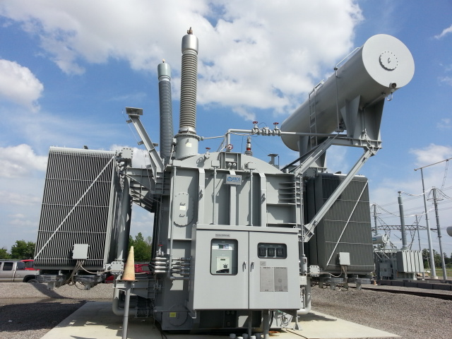 미국 송전망에 설치된 효성중공업 765kV 초고압변압기. [사진 = 효성중공업]