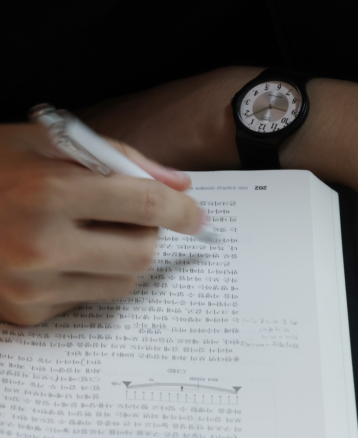 학생들이 수능 준비에 매진하고 있다. [뉴스1]