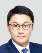 상상인 유준원 측, 항소심서 "브로커 공모 없었다" 집중 변론 [CEO와 법정]